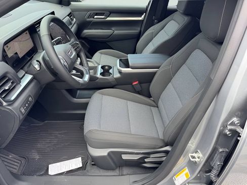 New 2026 GMC Terrain Elevation w/ Black Edition FWD image 8