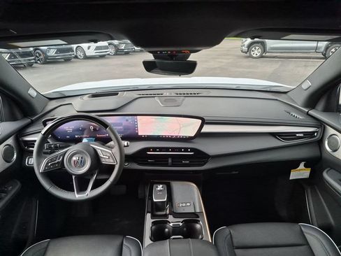 New 2026 Buick Enclave Avenir w/ Super Cruise Package AWD/4WD image 9