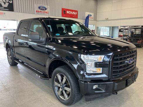 Used 2017 Ford F150 XLT w/ Equipment Group 302A Luxury image 3
