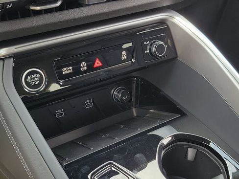 New 2026 Audi Q5 Premium Plus AWD/4WD image 14