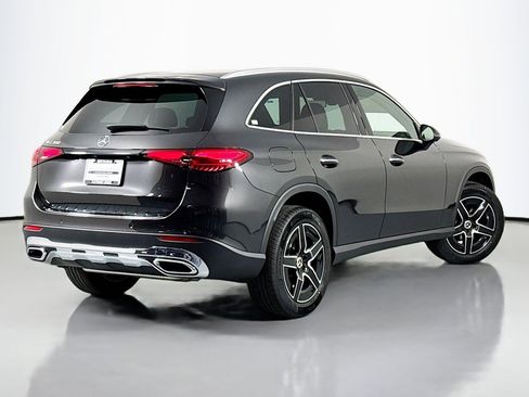 New 2026 Mercedes-Benz GLC 300 image 11