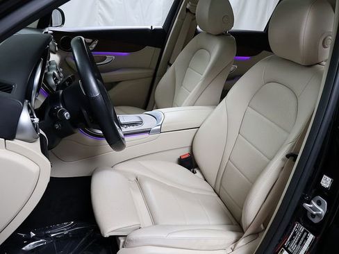 Certified 2022 Mercedes-Benz GLC 300 4MATIC image 10