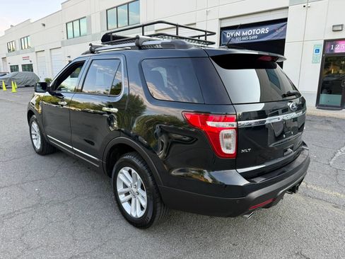 Used 2014 Ford Explorer XLT AWD/4WD image 9