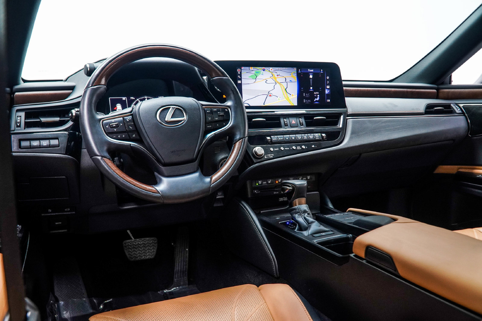 Used 2022 Lexus ES 350 Ultra Luxury w/ Accessory Package 2 FWD image 19