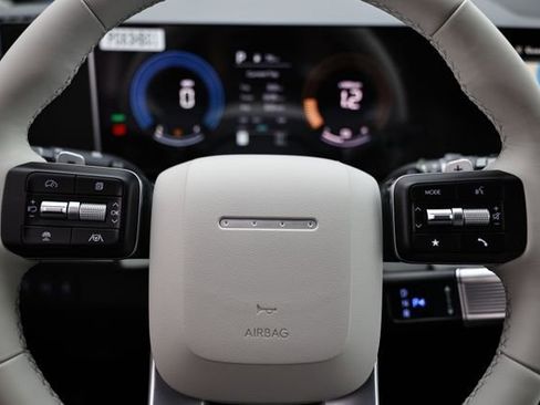 New 2026 Hyundai Santa Fe SE image 12