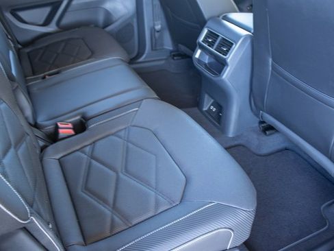 Used 2024 Volkswagen Atlas Cross Sport SE image 30