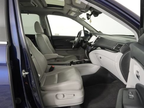 Used 2017 Honda Pilot Elite image 43