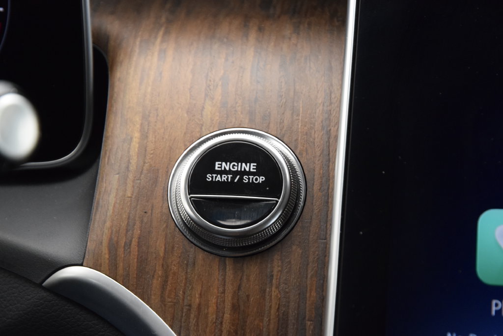 Certified 2025 Mercedes-Benz GLC 350e 4MATIC image 28