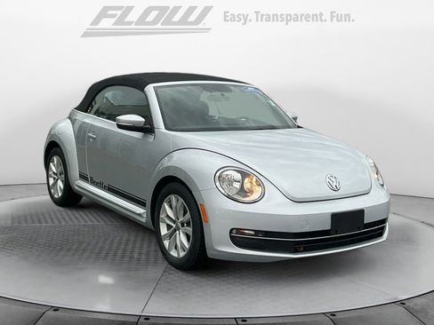 Used 2013 Volkswagen Beetle TDI image 1