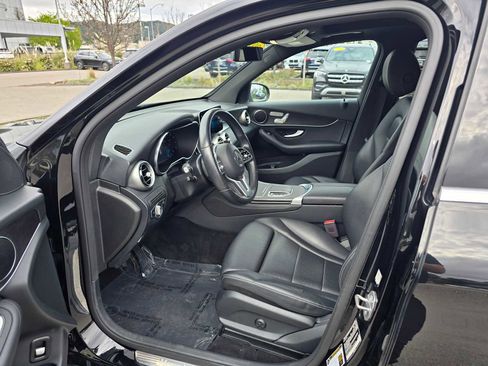 Used 2020 Mercedes-Benz GLC 300 image 22