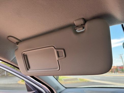 Certified 2025 Kia K4 FWD image 25