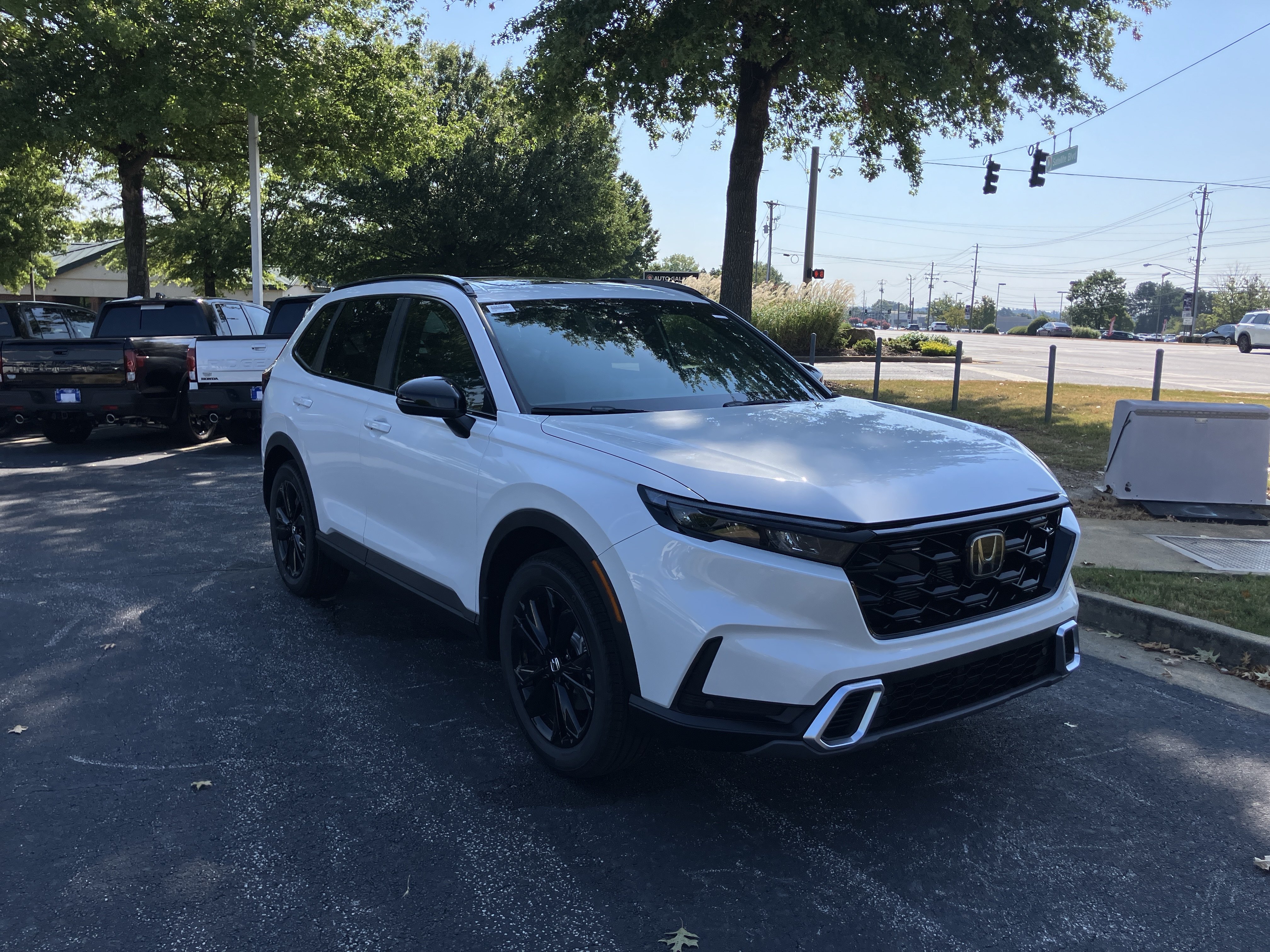 New 2027 Honda CR-V Sport Touring image 2