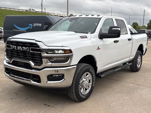 New 2026 RAM 2500 Tradesman AWD/4WD image 10
