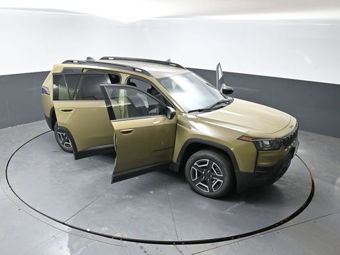 New 2026 Jeep Cherokee Limited image 45