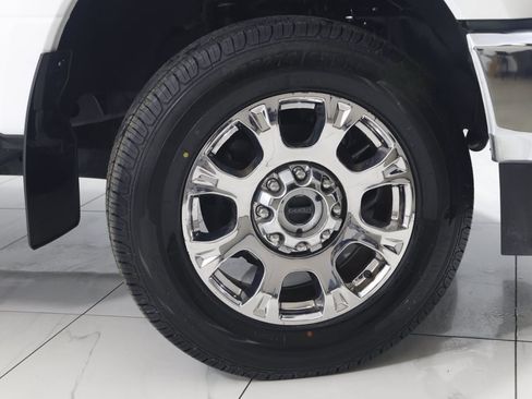 Used 2022 Ford F250 Lariat w/ Chrome Package image 15