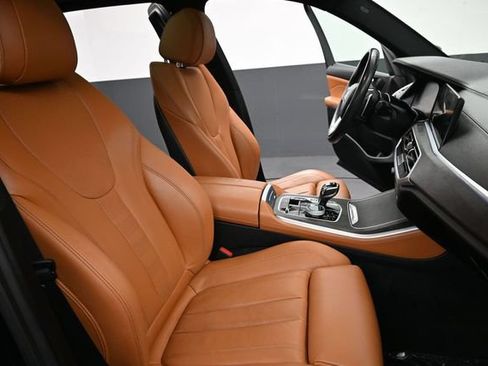 Used 2022 BMW X5 xDrive45e w/ Executive Package AWD/4WD image 26