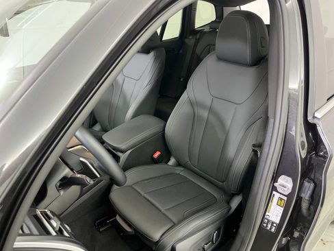 Used 2024 BMW X3 xDrive30i w/ Premium Package w/ZPA image 13