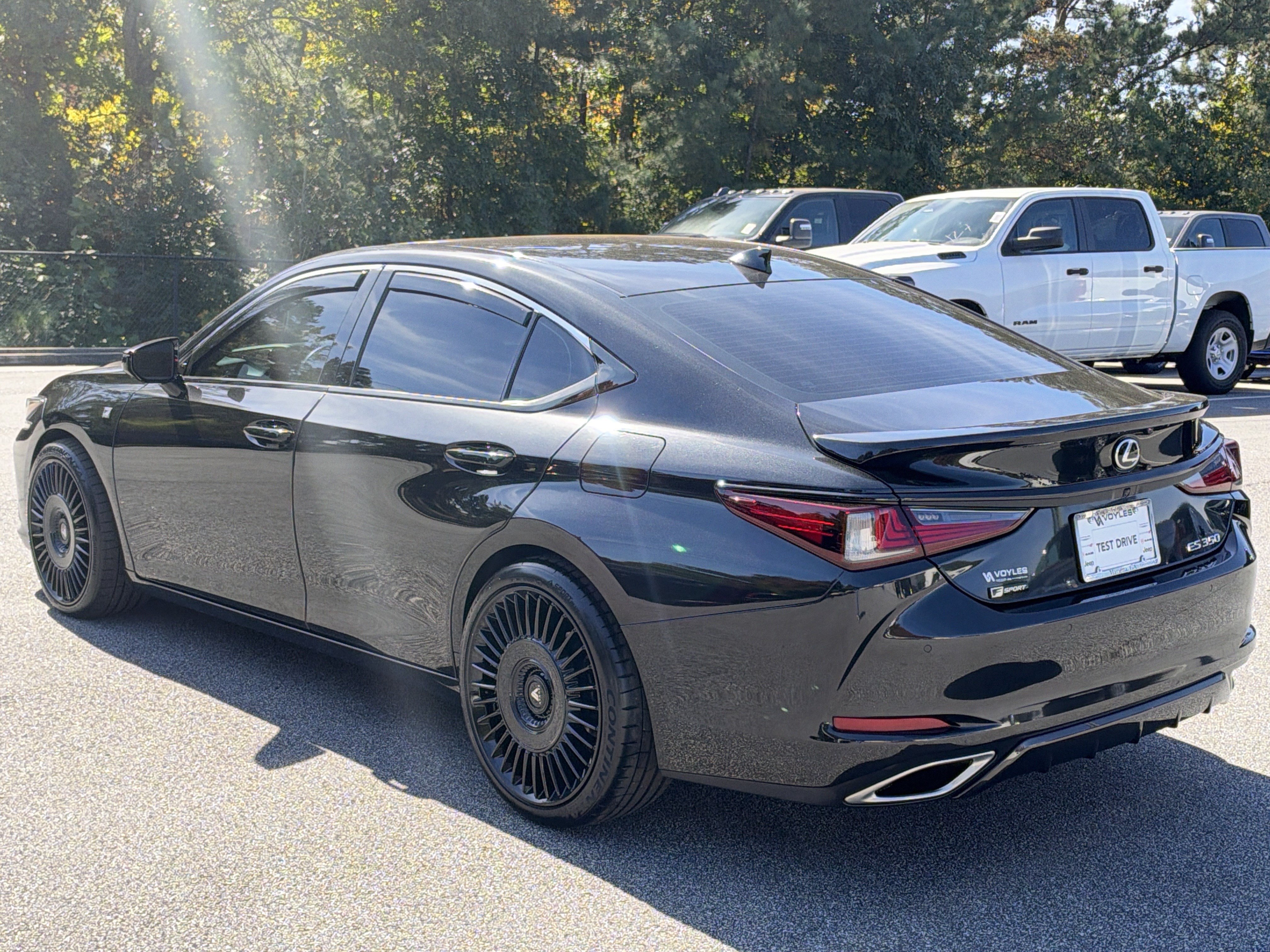 Used 2020 Lexus ES 350 F Sport w/ Accessory Package FWD image 6
