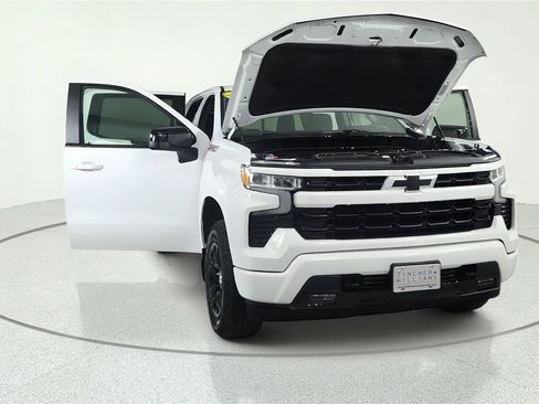 Used 2025 Chevrolet Silverado 1500 RST w/ Convenience Package II AWD/4WD image 5