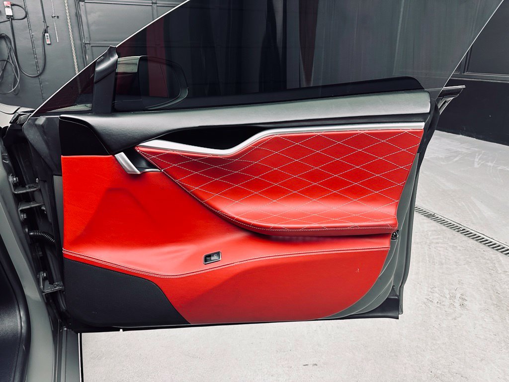 Used 2012 Tesla Model S Performance RWD image 28