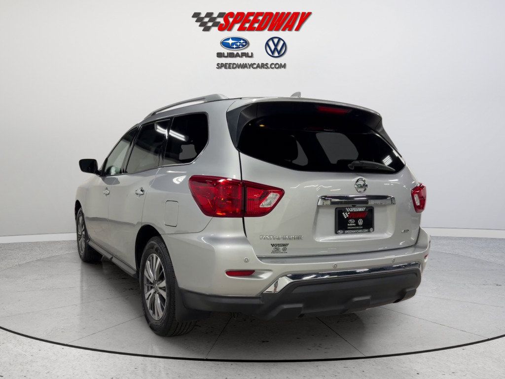 Used 2019 Nissan Pathfinder S AWD/4WD image 8