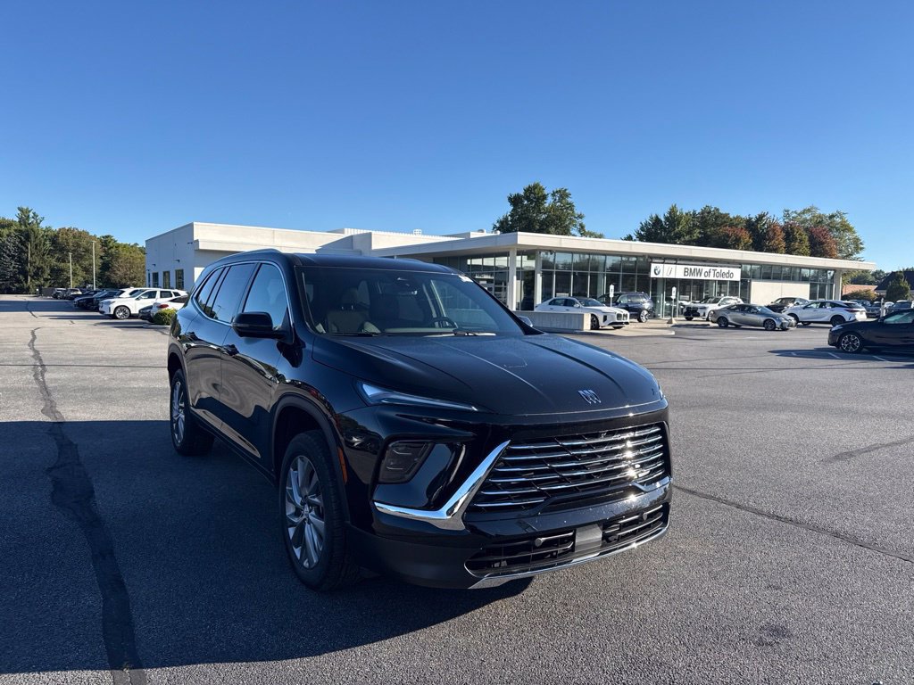 Used 2025 Buick Enclave Preferred w/ Trailering Package, 5000 lbs. AWD/4WD 360° Tour