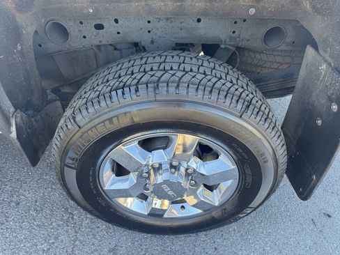 Used 2015 GMC Sierra 2500 SLT AWD/4WD image 13