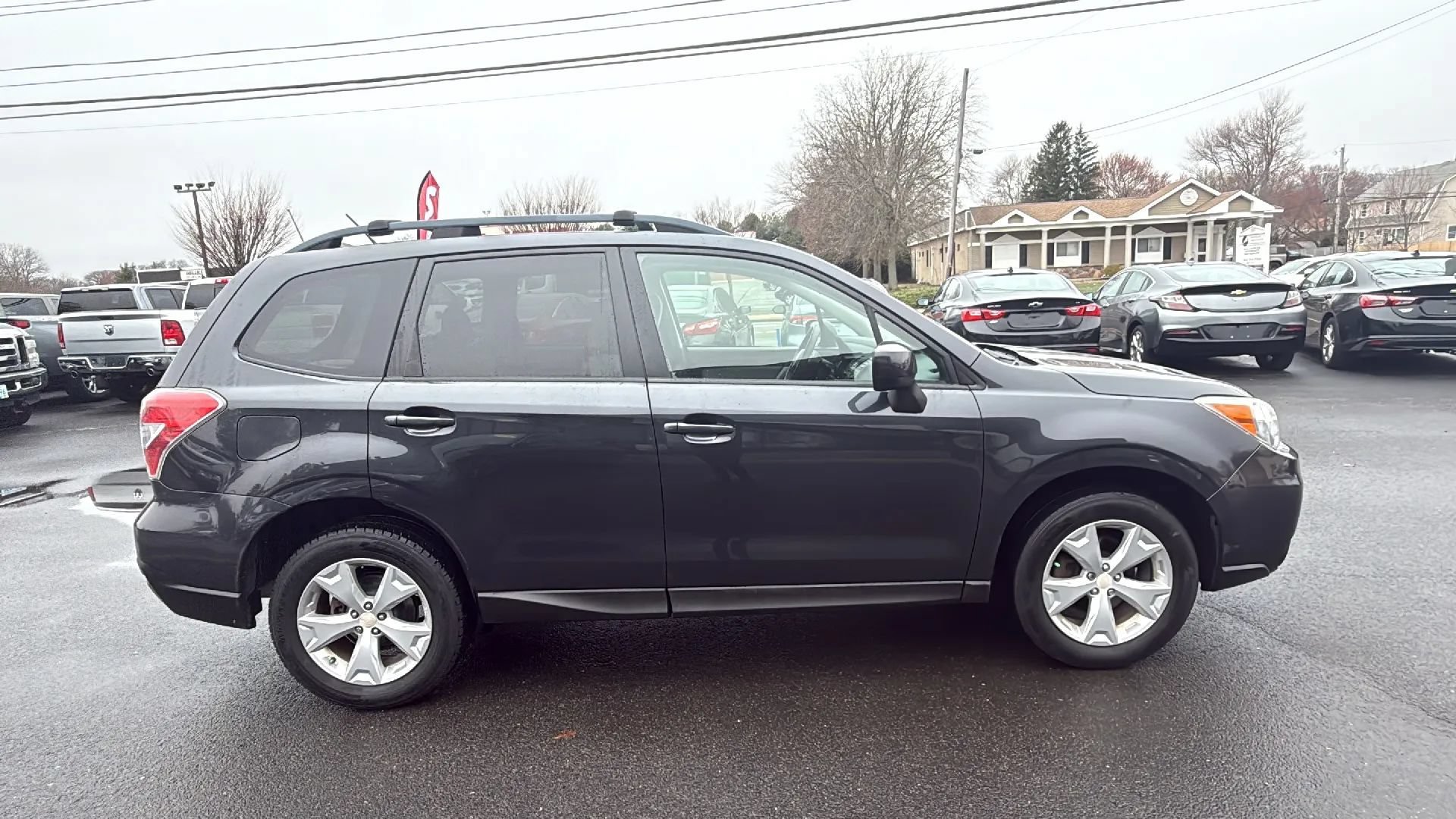 Used 2015 Subaru Forester 2.5i Premium w/ All-Weather Package AWD/4WD image 12