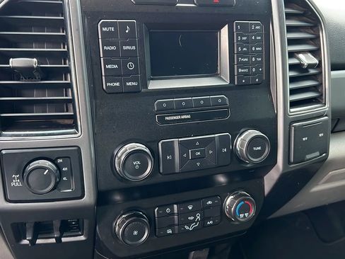 Used 2019 Ford F250 XLT AWD/4WD image 16