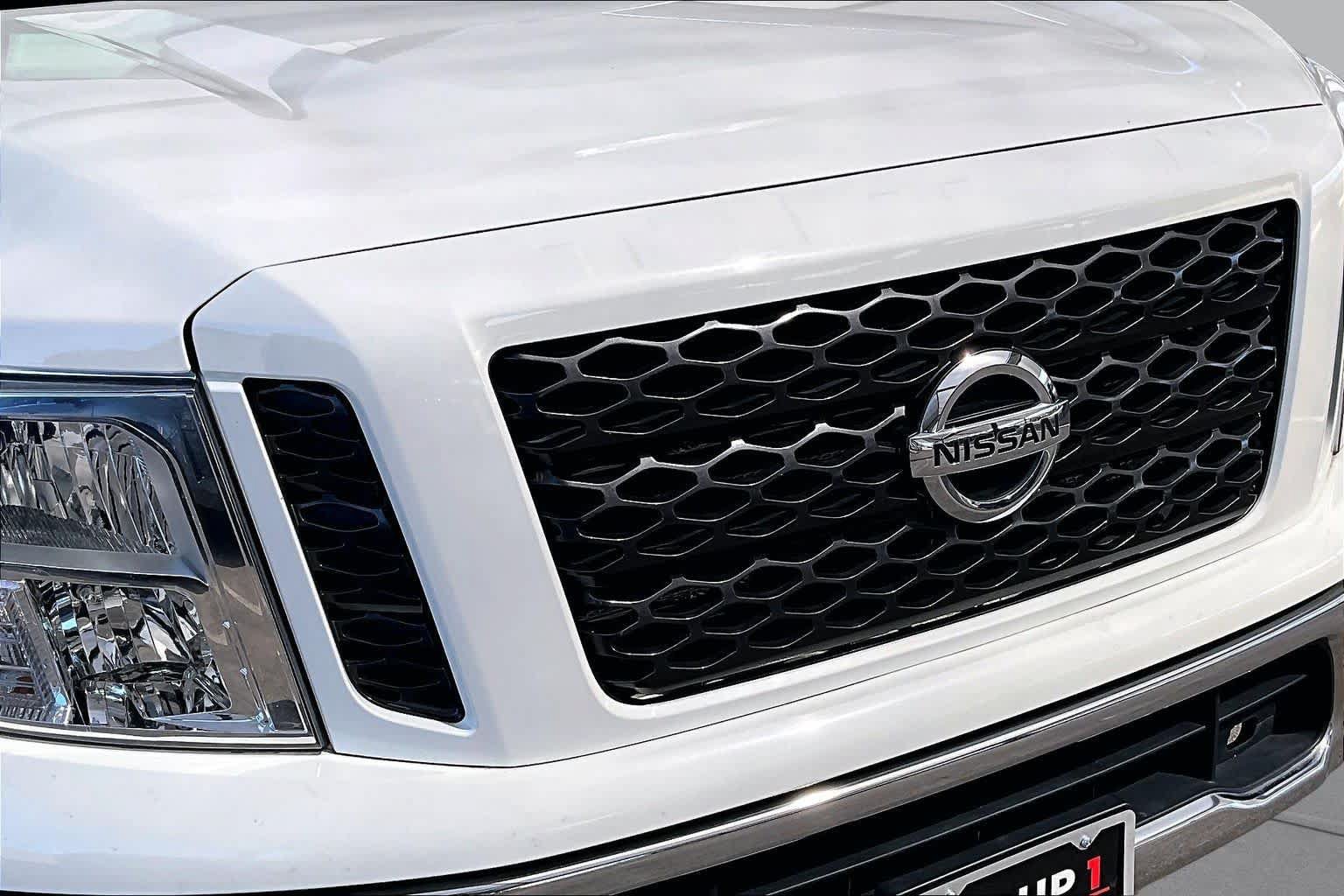 Used 2019 Nissan Titan SV RWD image 29