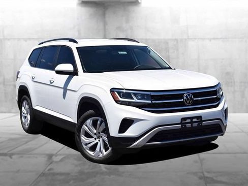 Certified 2023 Volkswagen Atlas SE AWD/4WD image 2