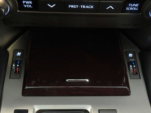 Used 2018 Lexus GX 460 Premium w/ Premium Package AWD/4WD image 46