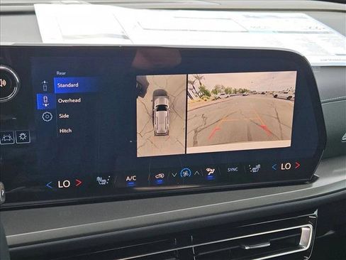 New 2026 Chevrolet Traverse LT w/ Enhanced Driving Package image 13