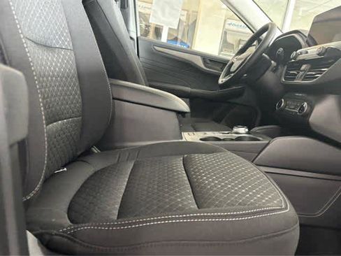 New 2025 Ford Escape Active w/ Cold Weather Package image 38