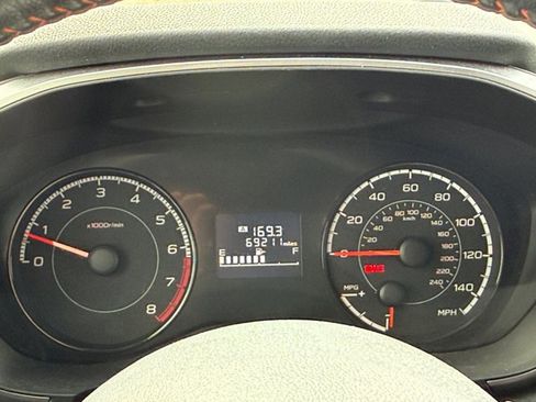 Used 2023 Subaru Crosstrek 2.0i Premium AWD/4WD image 31
