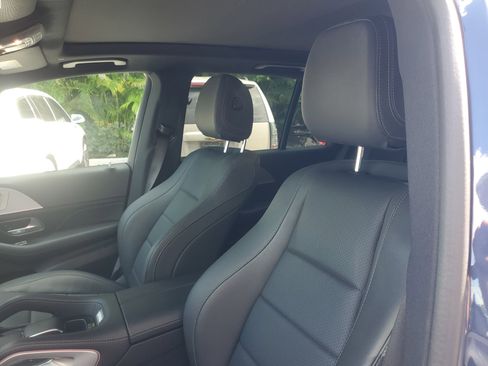 Used 2025 Mercedes-Benz GLE 350 4MATIC image 17