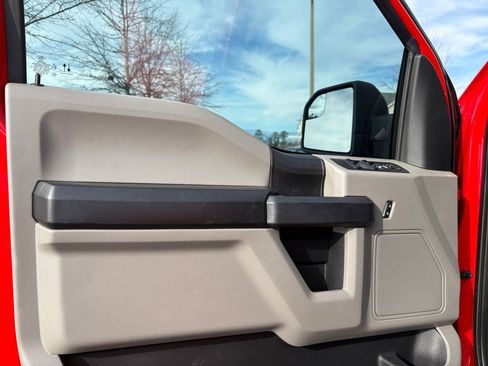 Used 2020 Ford F150 XL w/ Equipment Group 101A Mid image 11