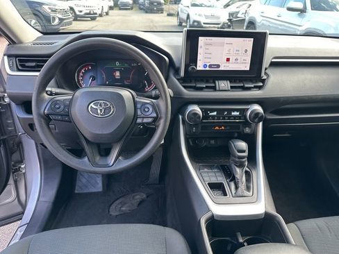 Used 2023 Toyota RAV4 LE AWD/4WD image 25