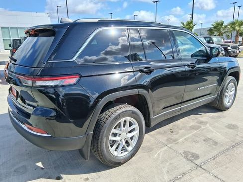 New 2026 Jeep Grand Cherokee Laredo X RWD image 7