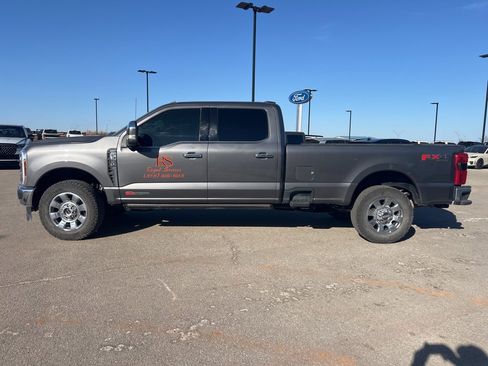Used 2025 Ford F350 Lariat w/ Lariat Ultimate Package image 6