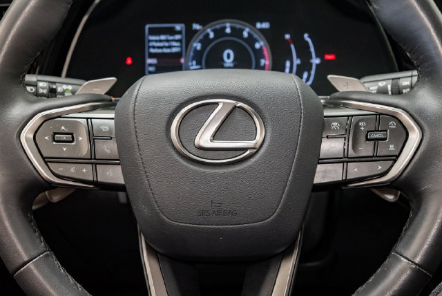 Used 2024 Lexus RX 350 FWD w/ Technology Package image 13