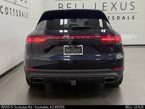 Used 2019 Porsche Cayenne AWD/4WD image 5