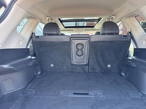 Used 2015 Nissan Rogue SL w/ SL Premium Package AWD/4WD image 9