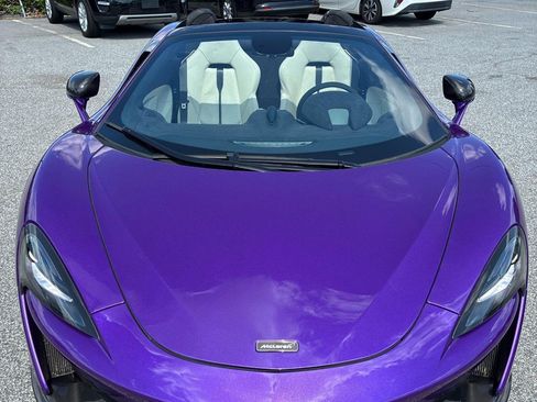 Used 2019 McLaren 570S Spider RWD image 14