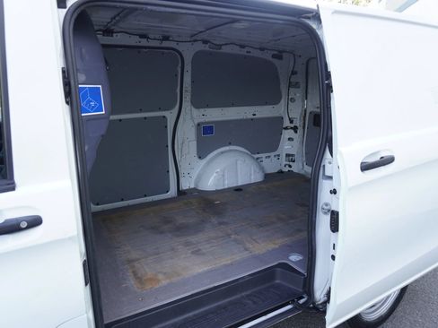 Used 2019 Mercedes-Benz Metris image 16
