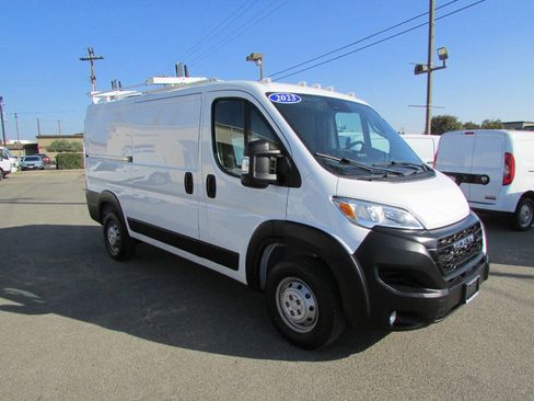 Used 2023 RAM ProMaster 2500 w/ Driver Convenience Group image 2