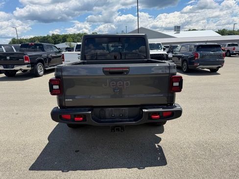 Used 2023 Jeep Gladiator Rubicon w/ LED Lighting Group AWD/4WD image 7