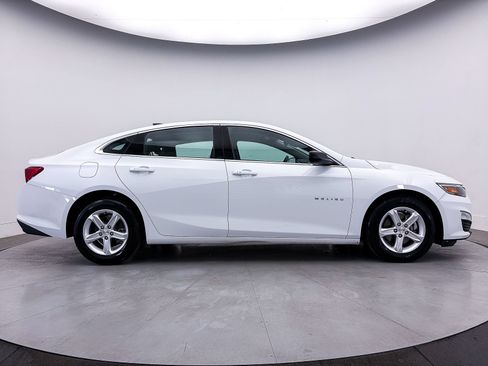 Used 2024 Chevrolet Malibu LS FWD image 37