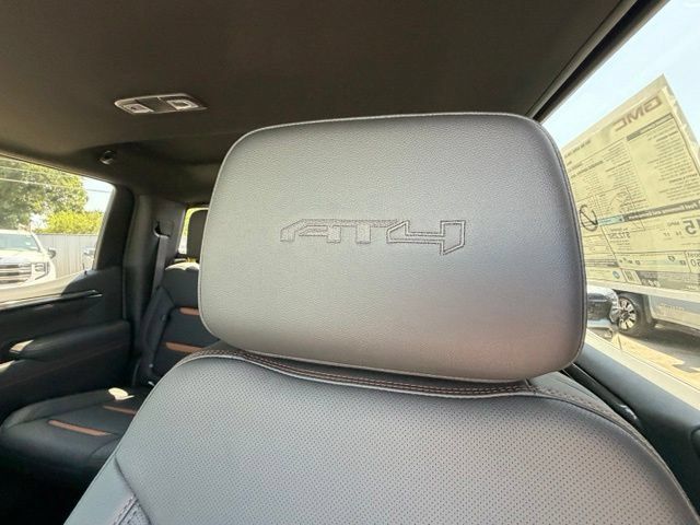 New 2026 GMC Sierra 1500 AT4 w/ AT4 Premium Package AWD/4WD image 8