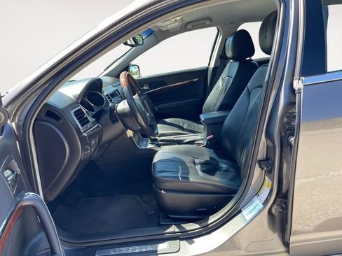 Used 2011 Lincoln MKZ FWD image 9